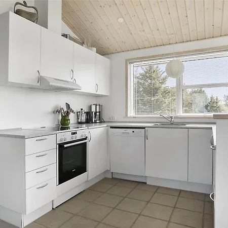 Semesterbostad Tv1390-bindslev-andersvej-1 *